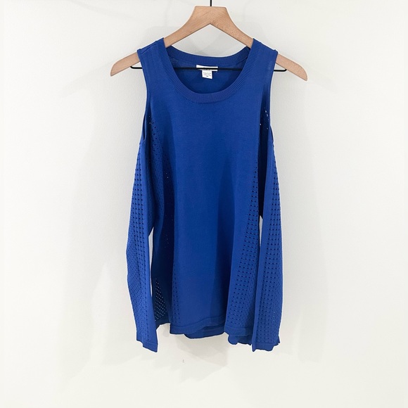 Bar lll Cold Shoulder Sweater Blue Size Medium - Picture 4 of 8